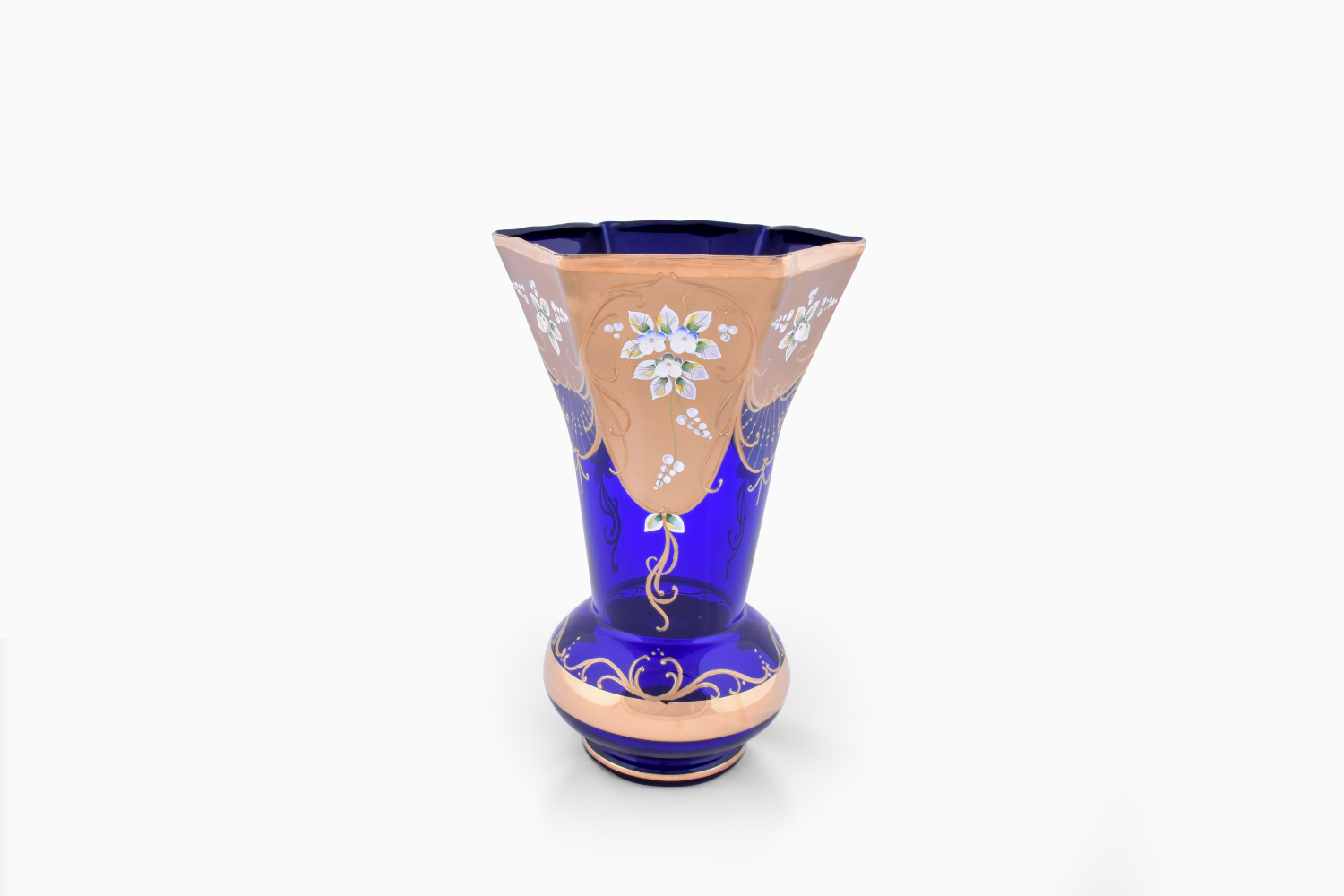 Vase C051