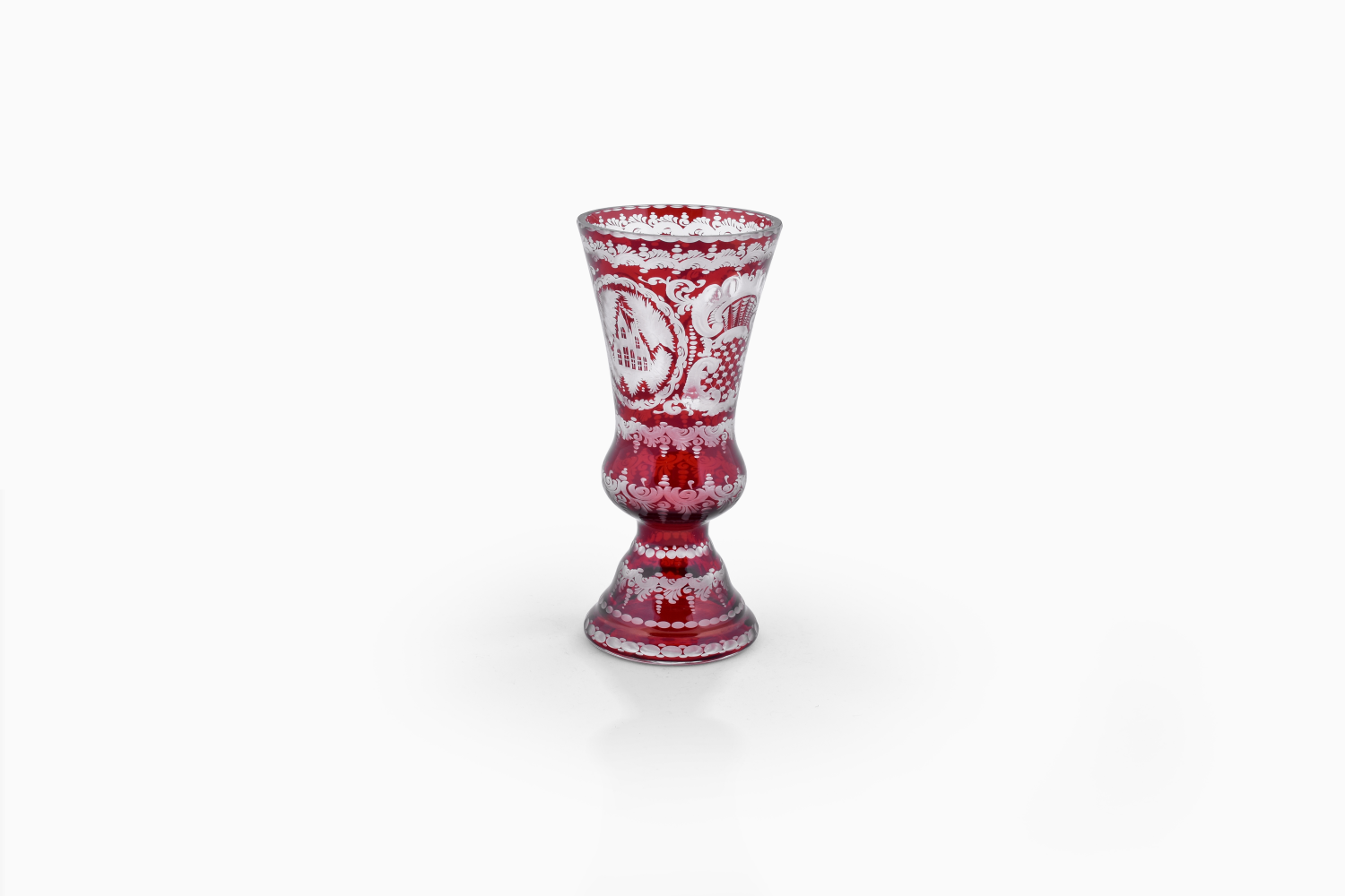 Vase E034