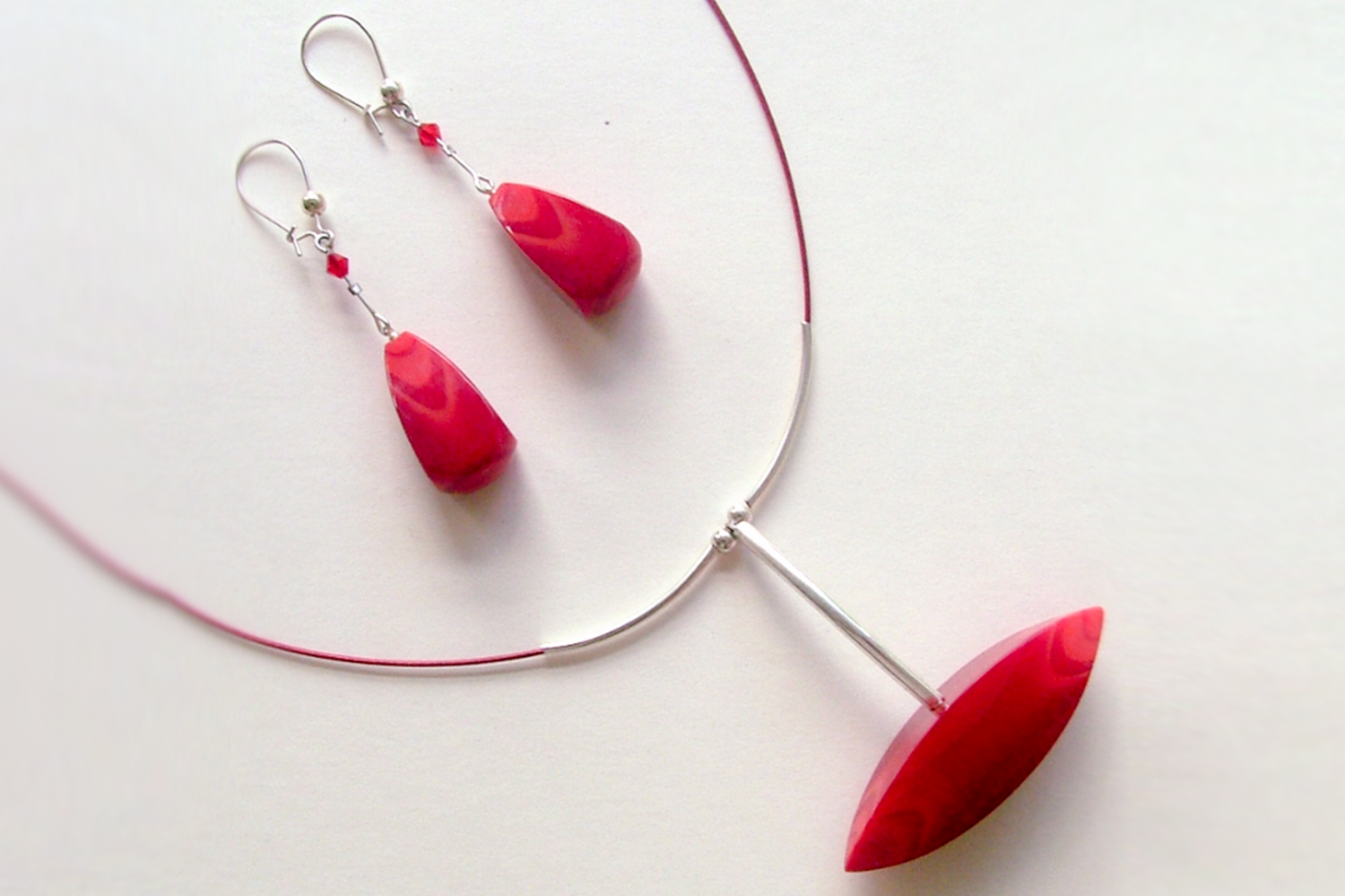 Set red